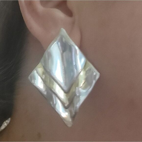 Vintage David Varsano Sterling Electroform Modernest 2-tone Post Omega Earrings - Picture 5 of 11